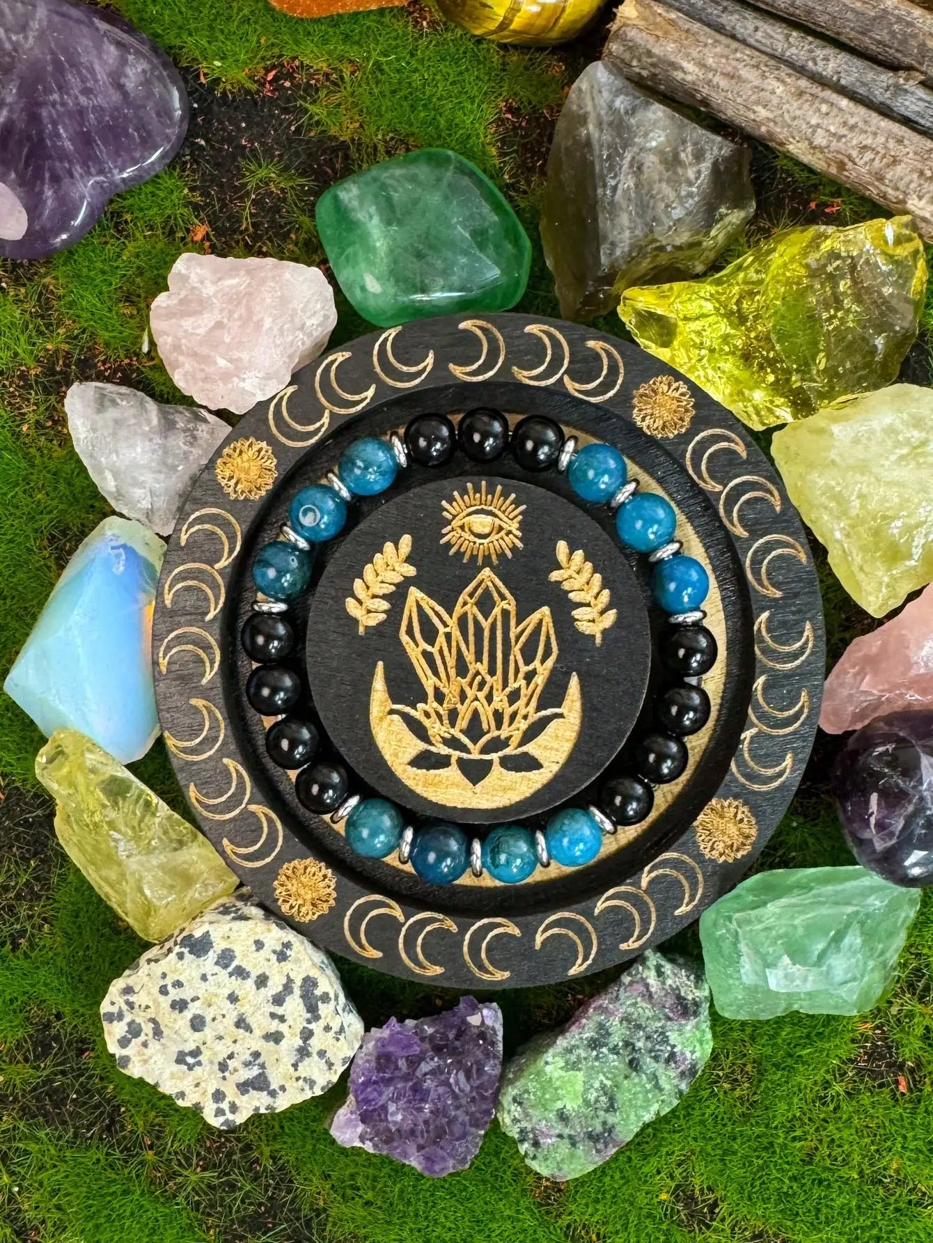 "Blue Apatite Guardian" – Mystical Stone Protection Bracelet